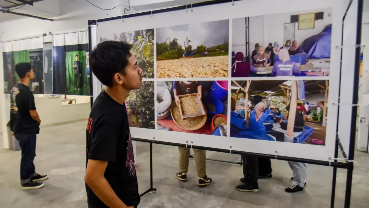 Sejumput Cerita di Balik Festival Fotografi Kampus Economic Hero Sejumput Cerita di Balik Festival Fotografi Kampus Economic Hero