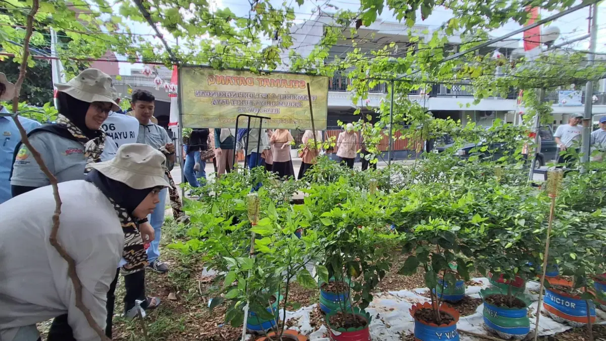 Pemkab Verifikasi 424 Kampung Hijau. Foto Sandika