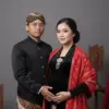 Gak Perlu ke Studio, Begini Prompt AI Buat Foto Maternity Shoot Tema Jawa, Mudah!