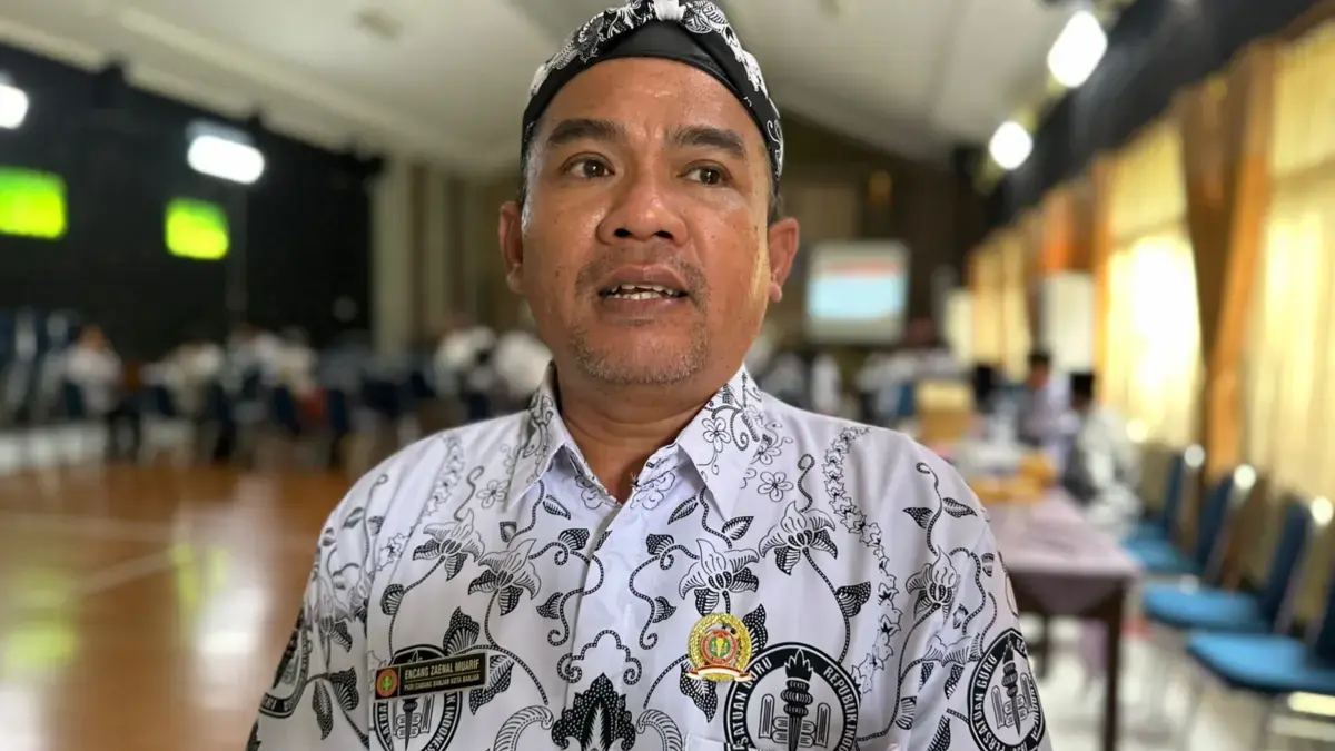 Gelar Konfercab, PGRI Kota Banjar Selesaikan Estafet Kepengurusan Tingkat Cabang Periode 2025-2030 Gelar Konfercab, PGRI Kota Banjar Selesaikan Estafet Kepengurusan Tingkat Cabang Periode 2025-2030