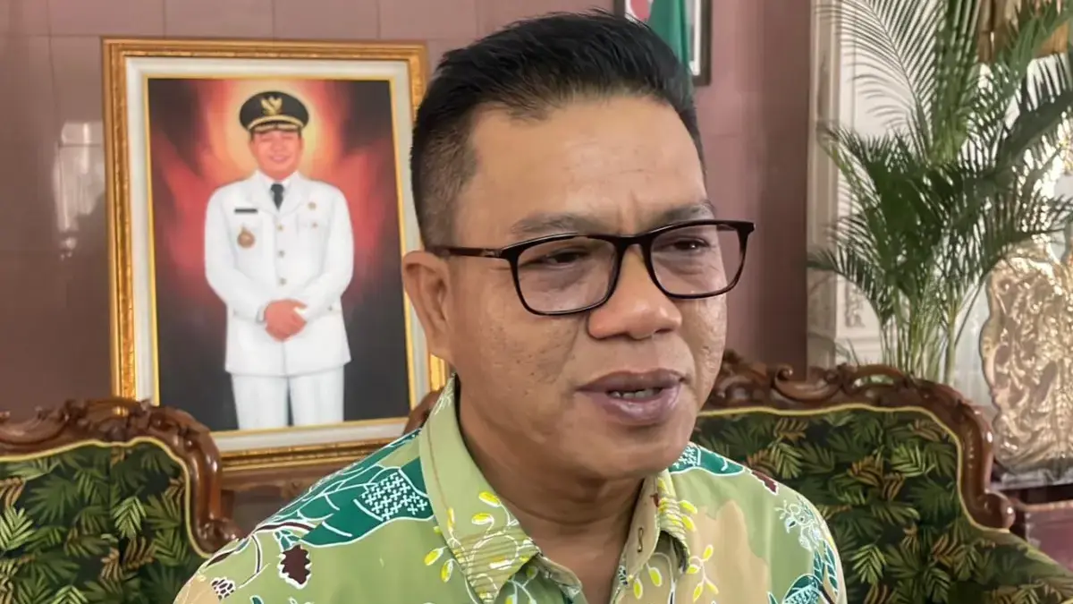 Kasus Dugaan TPPO Rizki, Bupati Bandung: Bukan Korban, Pulang 22 November Bupati Bandung Dadang Supriatna saat ditemui di rumah dinas bupati, Soreang, Kabupaten Bandung, Kamis (20/11/2