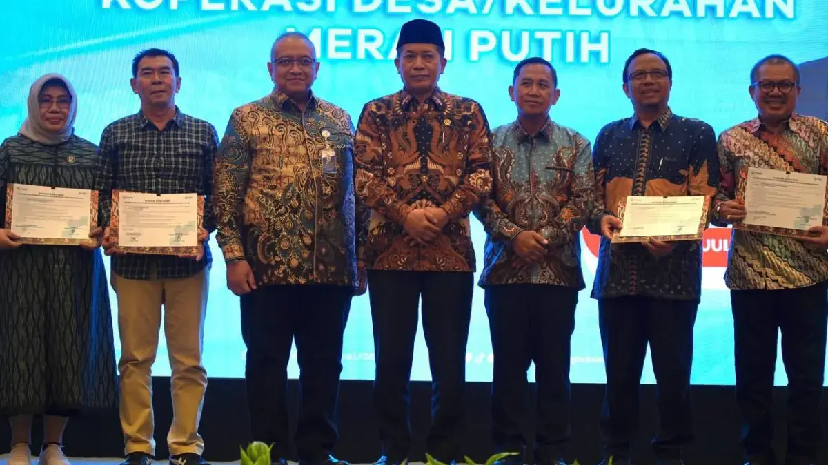 Menkop Siapkan Embrio Hub Kopdes Merah Putih Sebagai Pusat Konsolidasi dan Interkoneksi