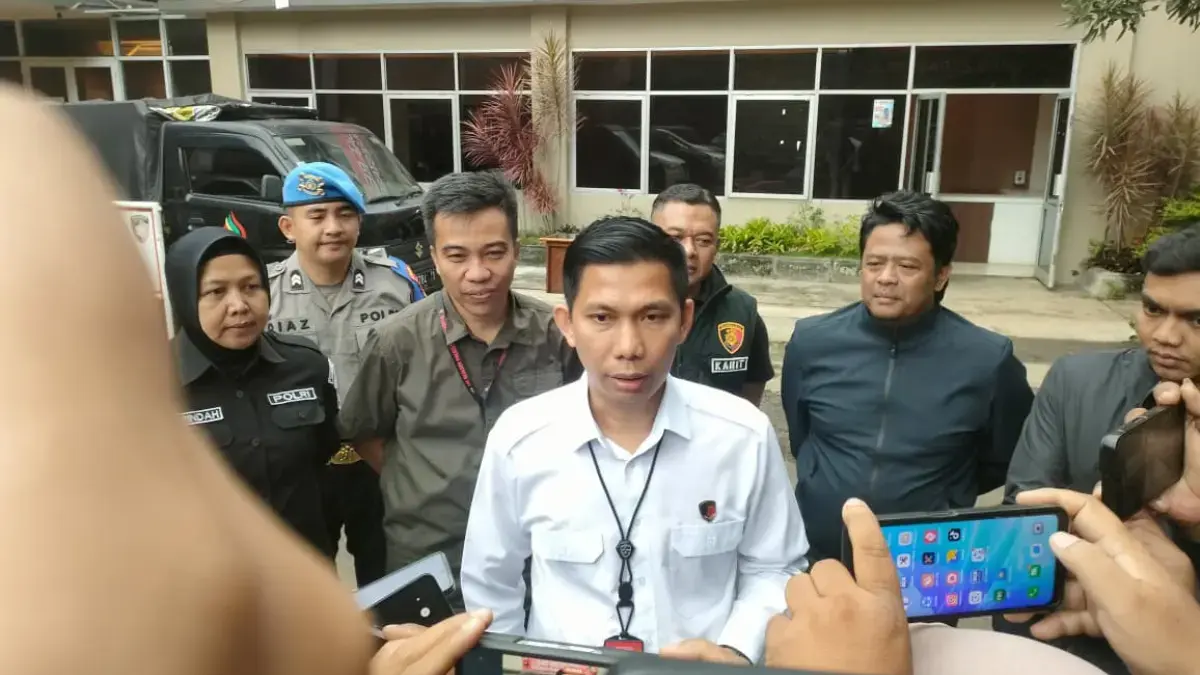 Diduga Kerap Alami Tindak Kekerasan dari Ibu Sambung, Balita 4 Tahun di Cipadung Cibiru Meninggal Dunia Diduga Kerap Alami Tindak Kekerasan dari Ibu Sambung, Balita 4 Tahun di Cibiru Dilaporkan Meninggal Dunia