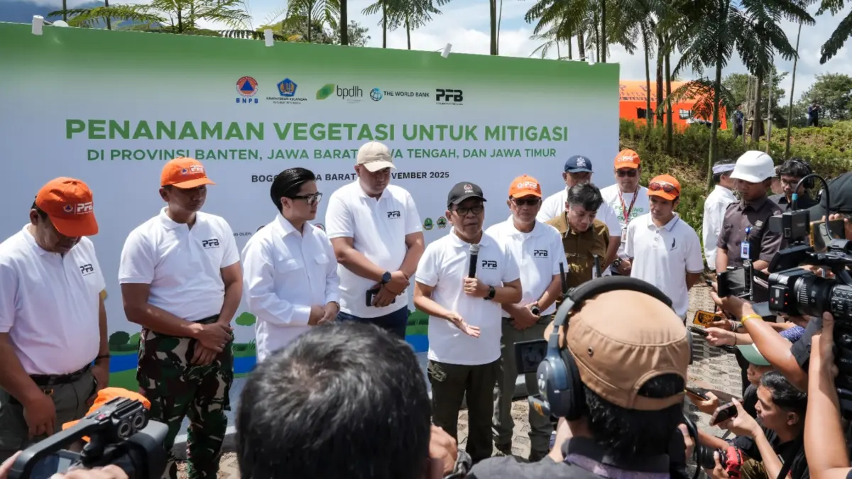 Menko PMK, BNPB, dan EIGER Adventure Land Bergerak: Penanaman Vegetasi untuk Mitigasi Bencana Menko PMK, BNPB, dan EIGER Adventure Land Bergerak: Penanaman Vegetasi untuk Mitigasi Bencana