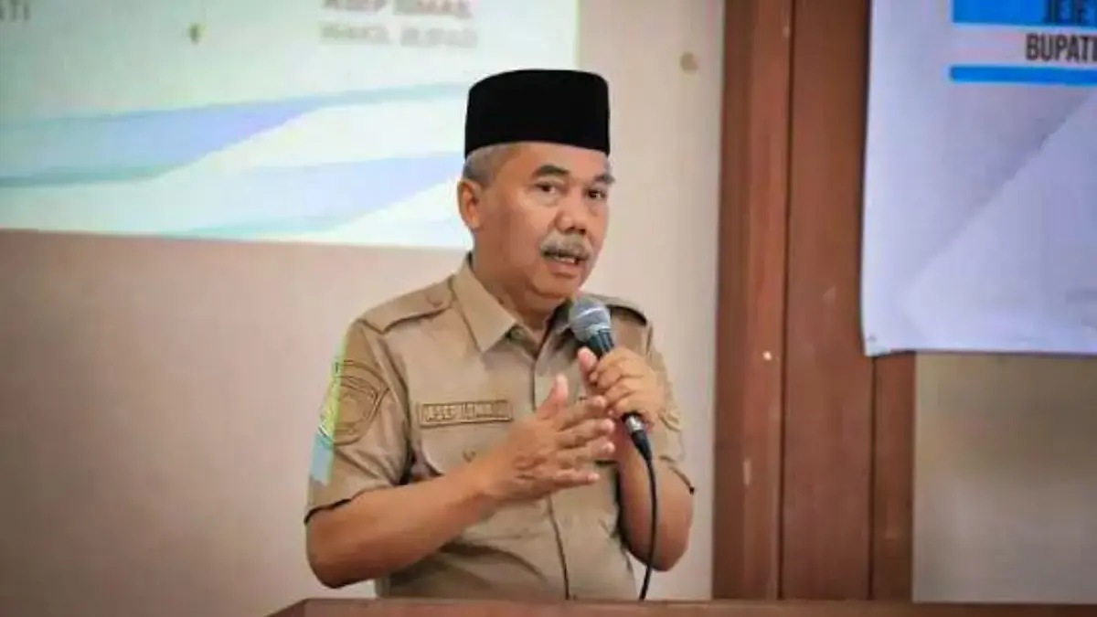 Sambut KRL dan Kereta Tani, Asep Ismail Sebut Logistik KBB Bakal Lebih Ringan