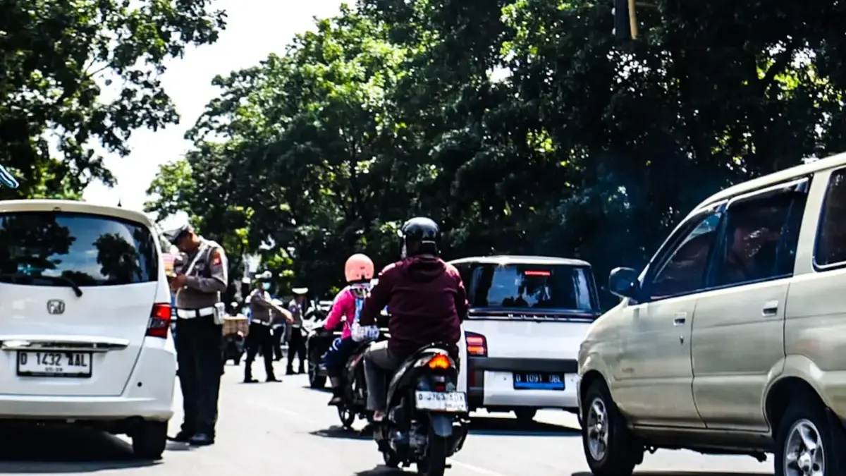 32 Ribu Pengendara Ditindak Selama Seminggu, Operasi Zebra 2025 di Jabar Masih Berlanjut