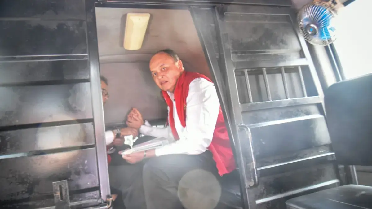 Korupsi Dana Hibah Pramuka Kota Bandung untuk THR, Eddy Marwoto Didakwa Pasal 2 dan 3 Tipikor Korupsi Dana Hibah Pramuka Kota Bandung untuk THR, Eddy Marwoto Didakwa Pasal 2 dan 3 Tipikor