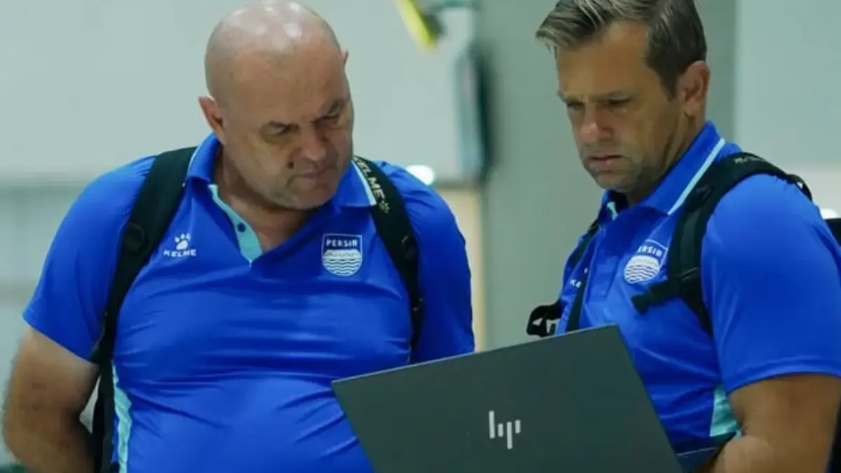 Diisukan Bakal Ditendang Bojan Hodak dari Persib, Pemain Ini Langsung Hilang di Latihan Jelang Hadapi Madura