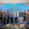Foto bersama Perwakilan Podomoro Park Bandung, PT Shimizut Pembangunan Pratama, dan Keenam Mitra Bank (Bank Ma