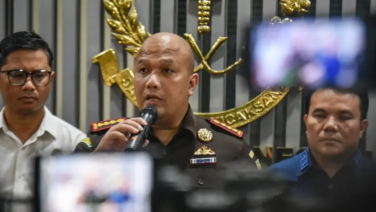 kabar Wakil Wali Kota Bandung terkena Operasi Tangkap Tangan ( OTT ) yang dilakukan Kejari. Informasi tersebut