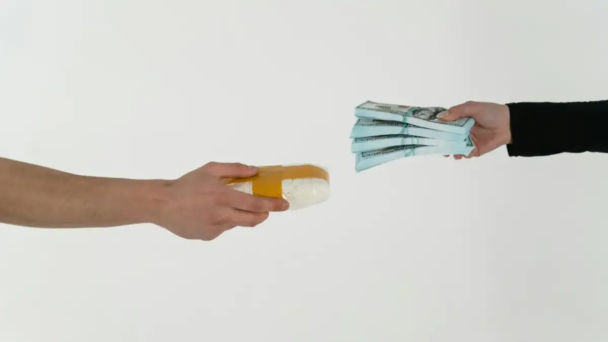 Digagalkan Warga, 2 Remaja Diamankan saat Hendak Ambil Paket Narkoba di Arcamanik