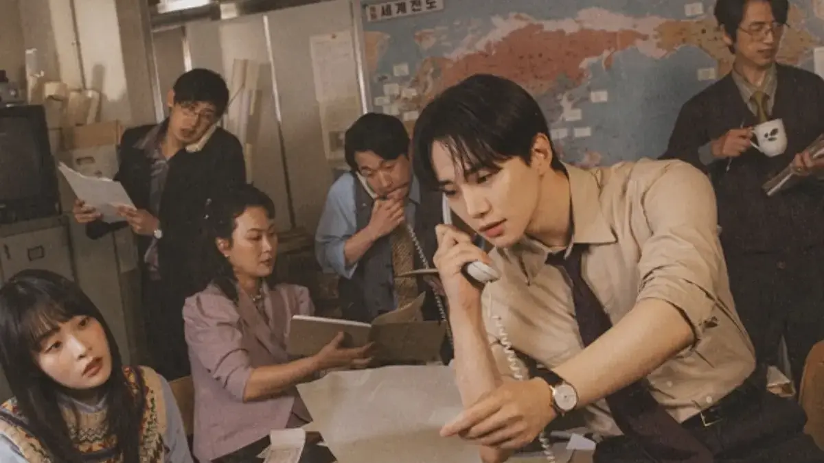 Drakor Typhoon Family