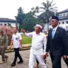 Gubernur Jabar Dedi Mulyadi dan Menteri PU Dody Hanggodo saat di Gedung Sate, Rabu (3/12). (son)