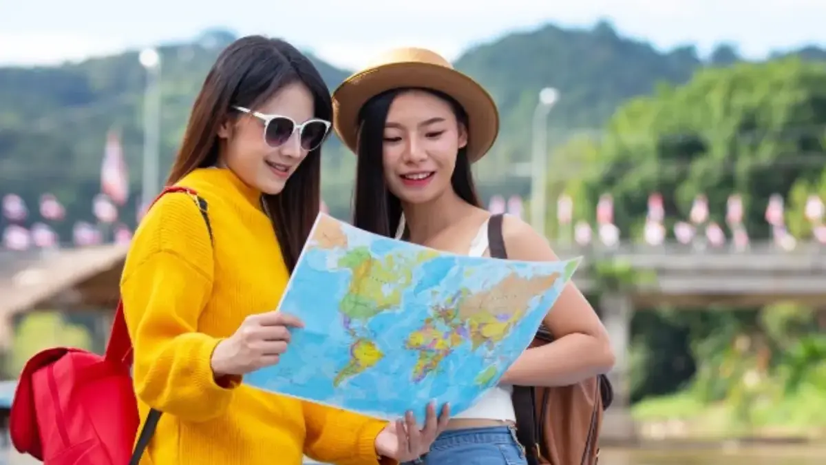 ILUSTRASI menentukan rencana liburan dengan menghindari lokasi wisata yang berbahaya.