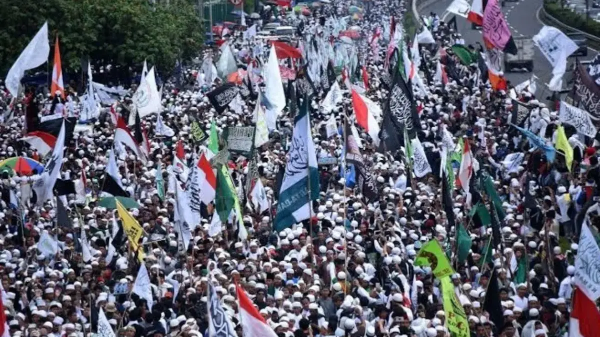 ILUSTRASI Massa Reuni Akbar 212 Munajat Qubro yang akan digelar sore ini di Monas