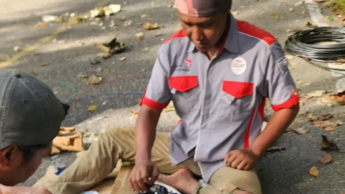 Pemasangan Akses Free WiFi di Posko Bencana Tersedia Gratis bagi Masyarakat oleh Telkom