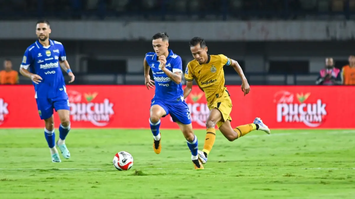 Jadwal Laga Tunda Pekan 8 Super League: Persaingan Ketat di Papan Atas Klasemen Super League