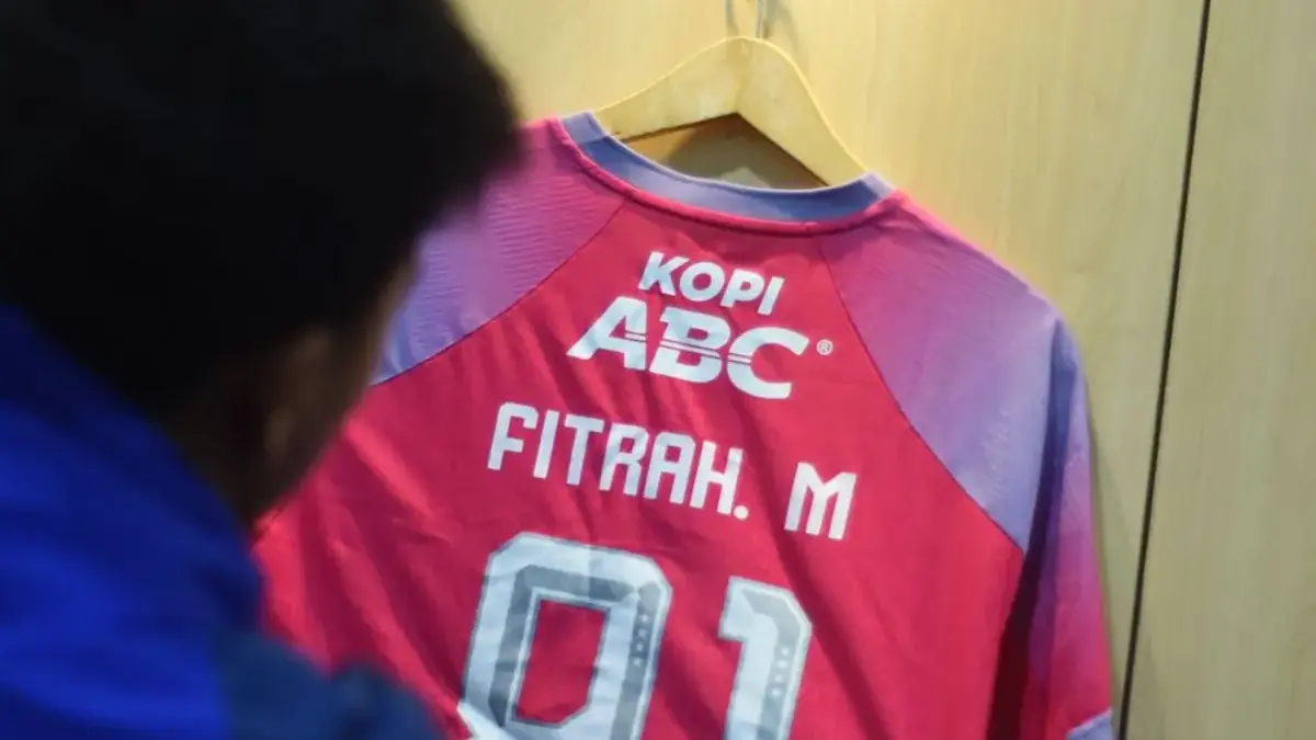 Kiper belia Persib Bandung, Fitrah Maulana.