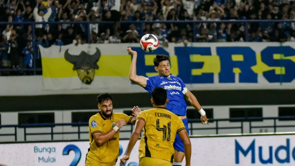 Bek Persib Bandung Federico Barba dikabarkan dipinjam eks klub Serie A.