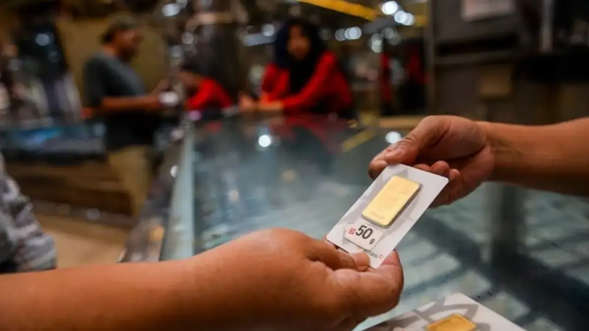 Harga Emas Antam Pada Senin Naik Tipis Ke Rp2,415 Juta Per Gram