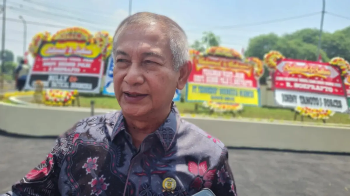 Legislator Sebut Pembangunan Jalur Puncak II akan Bangun Pertumbuhan Ekonomi Baru, Ini Alasannya! Legislator Sebut Pembangunan Jalur Puncak 2 akan Bangun Pertumbuhan Ekonomi Baru, Ini Alasannya!