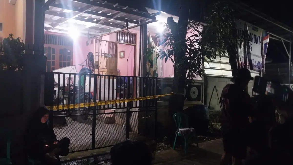Pria Ditemukan Gantung Diri di Cibinong, Diduga karena Putus Cinta Pria Ditemukan Gantung Diri di Cibinong, Diduga karena Putus Cinta