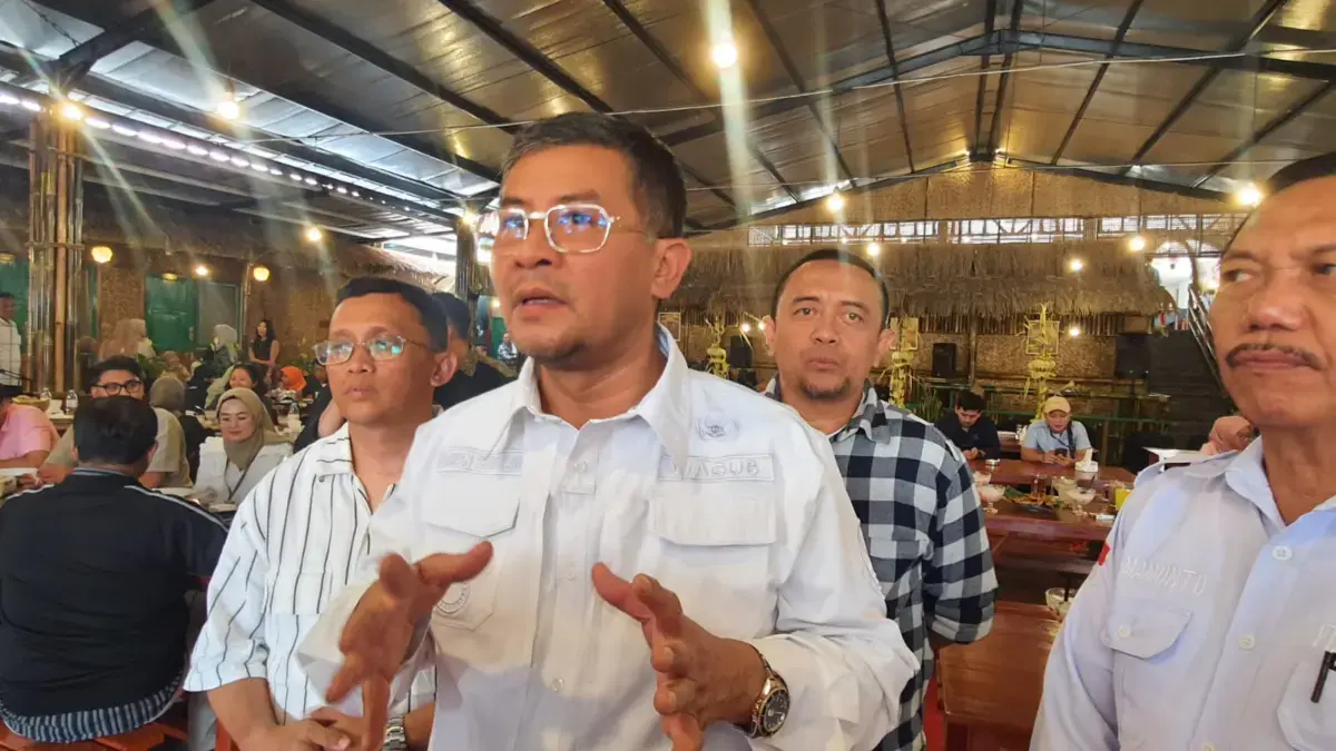 Pasca Temuan Benda Mencurigakan di Kosambi, Wagub Jabar Minta Pengamanan Rumah Ibadah dan Wisata Diperketat Pasca Temuan Benda Mencurigakan di Kosambi, Wagub Jabar Minta Pengamanan Rumah Ibadah dan Wisata Diperketat