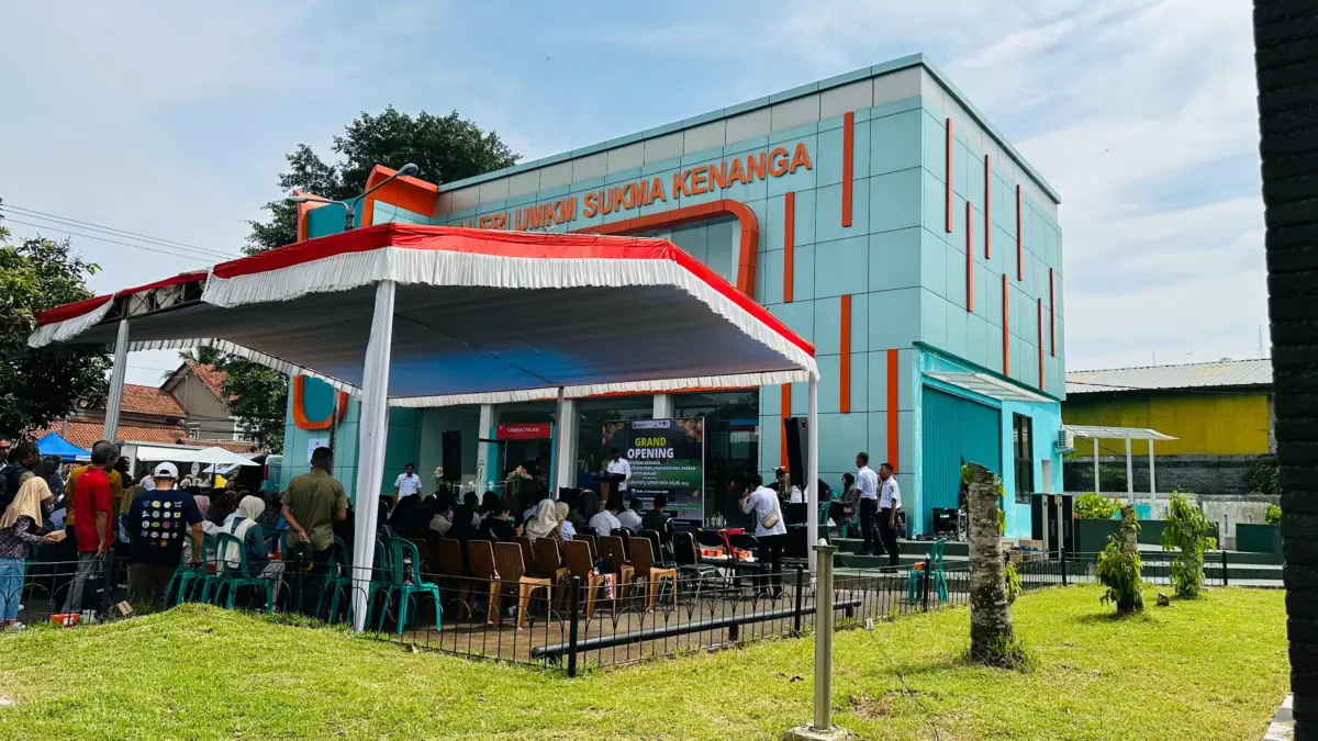 Galeri UMKM Sukma Kenanga Rp2,2 Miliar Dikritik, Lokasi Terisolir! Galeri UMKM Sukma Kenanga Rp2,2 Miliar Dikritik, Lokasi Terisolir!
