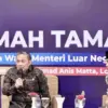 Wamenlu Dorong Perubahan Arah Investasi, Indonesia Perlu Perkuat Ekonomi di Negara-Negara Islam