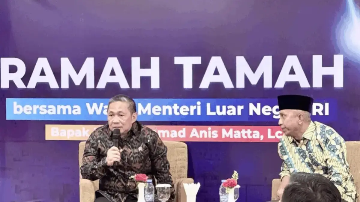 Wamenlu Dorong Perubahan Arah Investasi, Indonesia Perlu Perkuat Ekonomi di Negara-Negara Islam
