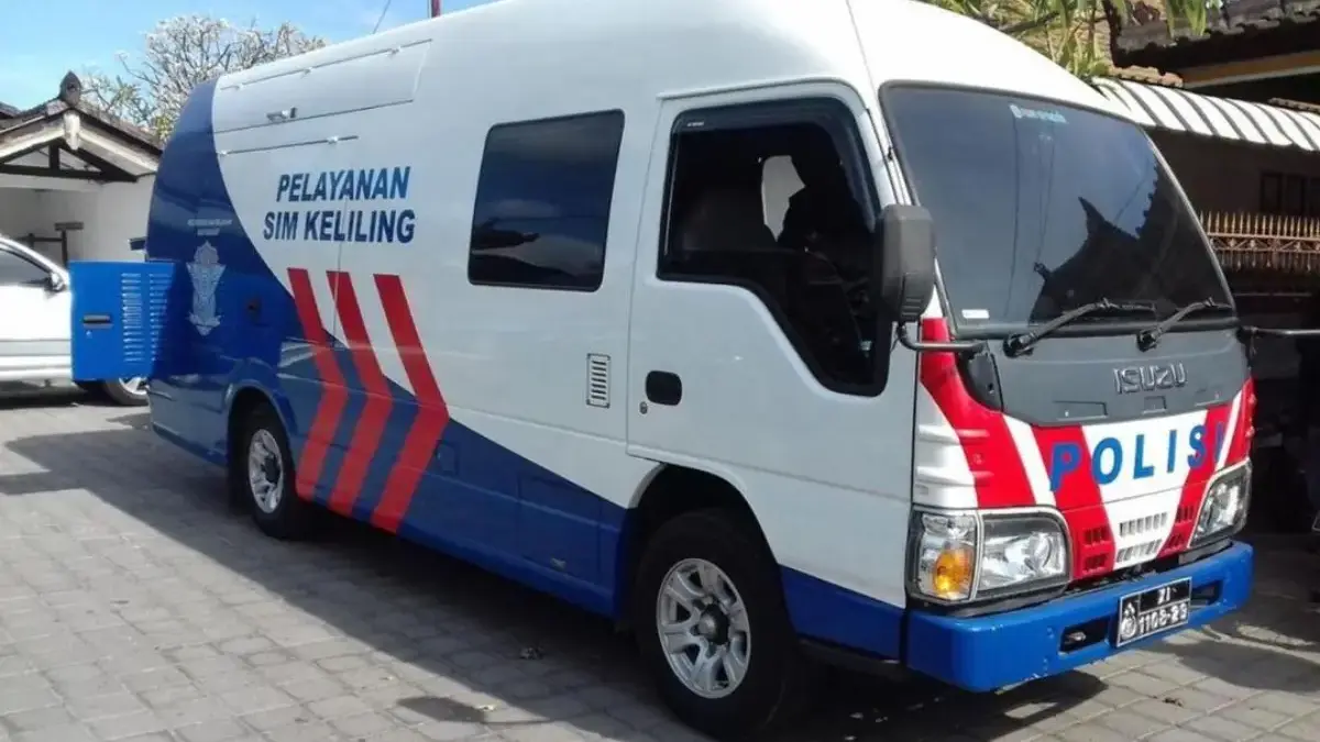 Foto mobil SIM Keliling Bandung.