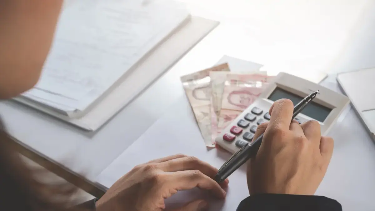 UMR 2026 Jawa Barat: Bocoran Kenaikan UMP, UMK Bekasi hingga Karawang Diprediksi Naik