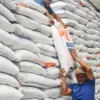 Dirut Bulog Pastikan Pasokan Beras untuk Korban Bencana Sumatra Aman: Stok Kita Luar Biasa
