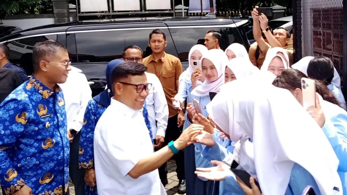 Soal Bencana Banjir dan Longsor di Sumatera, Ini Tanggapan Menko Muhaimin!