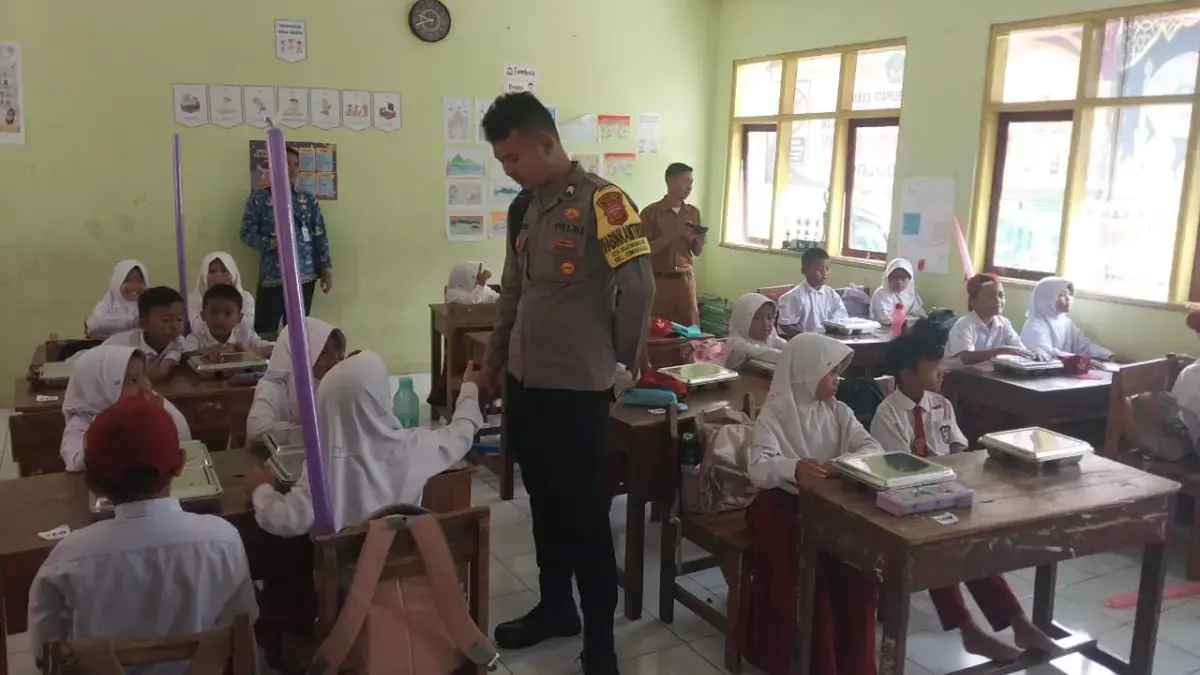 Polsek Cimaragas Pantau Pembukaan Dapur MGB