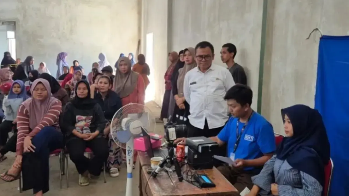 Hak Sipil Belum Terpenuhi, Disabilitas di Mekarjaya Belum Kantongi e-KTP Hak Sipil Belum Terpenuhi, Disabilitas di Mekarjaya Belum Kantongi e-KTP