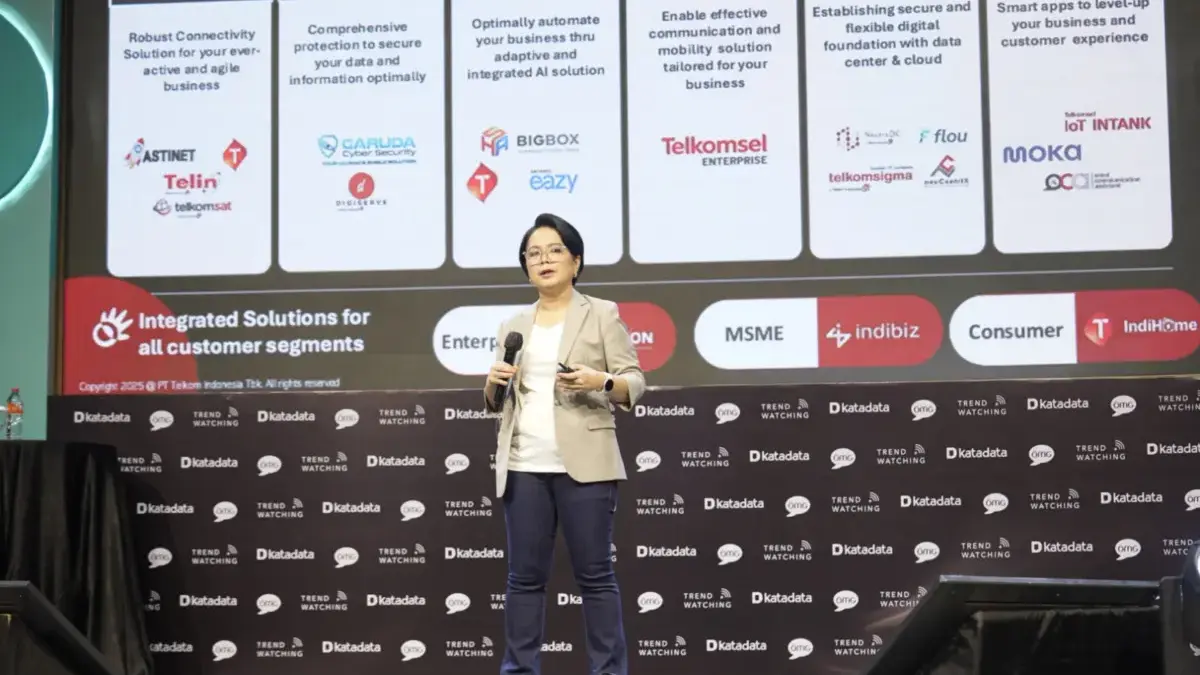 Telkom Tegaskan Peran Strategis dalam Menghadirkan Kedaulatan Digital yang Berkelanjutan bagi Indonesia Direktur Enterprise & Business Service Telkom, Veranita Yosephine, dalam Trend Maker Summit 2025, Jimbaran (27