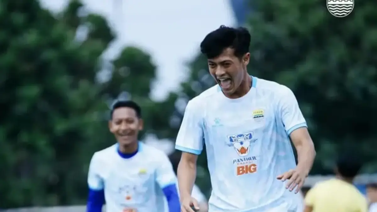 Meski Tampil Apik saat Persib Hadapi Madura United, Alfeandra Dewangga Bakal Dipinjamkan ke Klub Ini Meski Tampil Apik saat Persib Hadapi Madura United, Alfeandra Dewangga Bakal Dipinjamkan ke Klub Ini