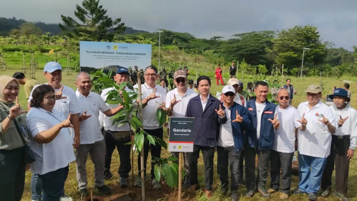 EIGER Adventure Land Tanam 350 Pohon di Lereng Pangrango, Perkuat Hulu DAS dan Mitigasi Bencana EIGER Adventure Land Tanam 350 Pohon di Lereng Pangrango, Perkuat Hulu DAS dan Mitigasi Bencan