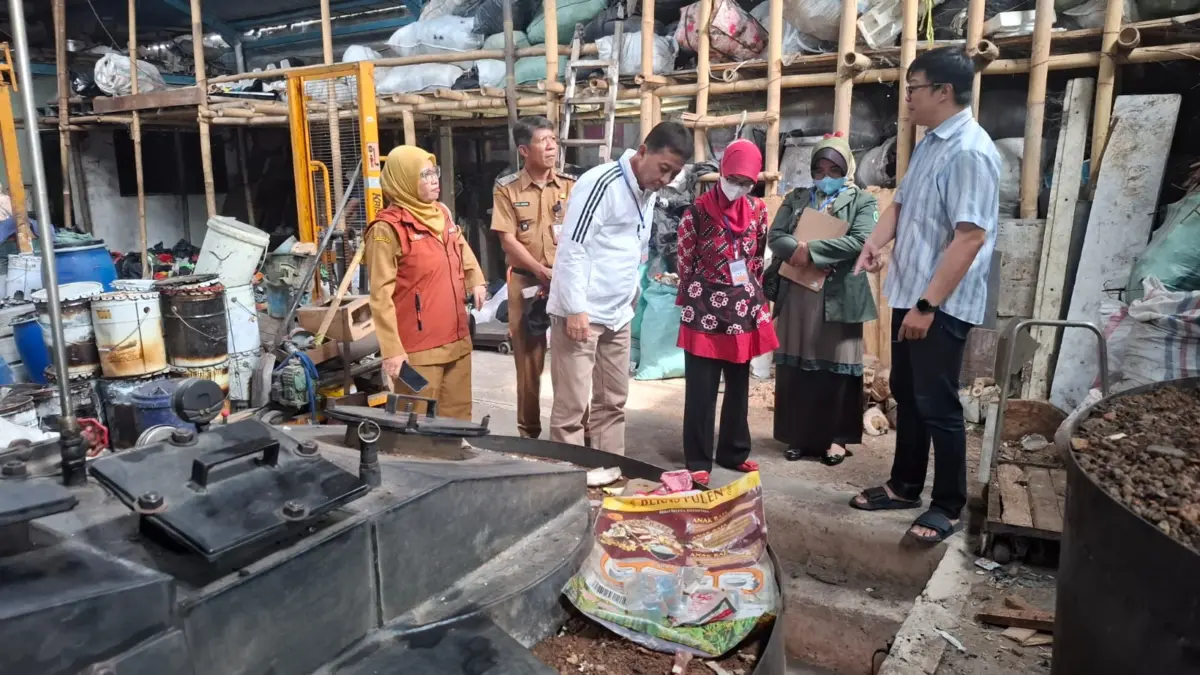 Tekan Pengangkutan ke TPA, Cimahi Pasang Target 60 Persen Sampah Tertangani di Setiap Wilayah pada 2026