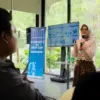 Bank Mandiri Perkuat Ekonomi Kerakyatan Jawa Barat Lewat Sinergi Layanan Keuangan dan Program Pemberdayaan Bank Mandiri Perkuat Ekonomi Kerakyatan Jawa Barat Lewat Sinergi Layanan Keuangan dan Program Pemberdayaan