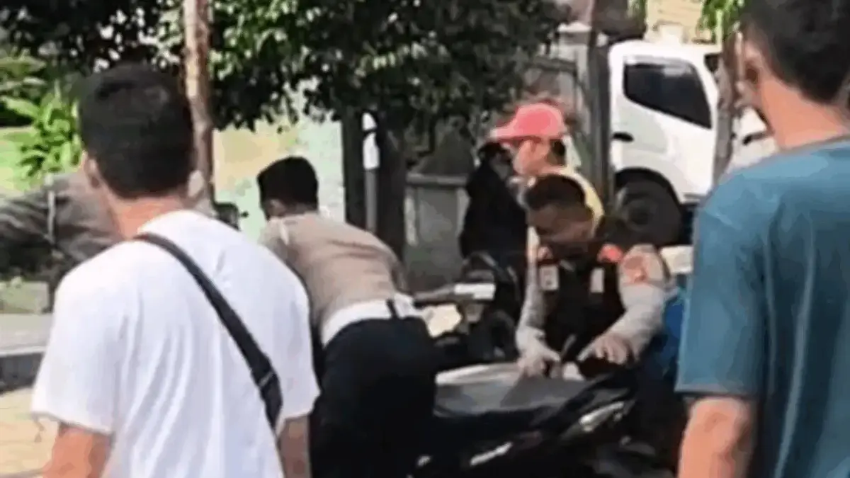 Gegara Motor Lawan Arus, Tiga Kendaraan Ringsek di Jalan Djuanda Ciamis Alami Kecelakaan Beruntun Gegara Motor Lawan Arus, Tiga Kendaraan Ringsek di Jalan Djuanda Ciamis