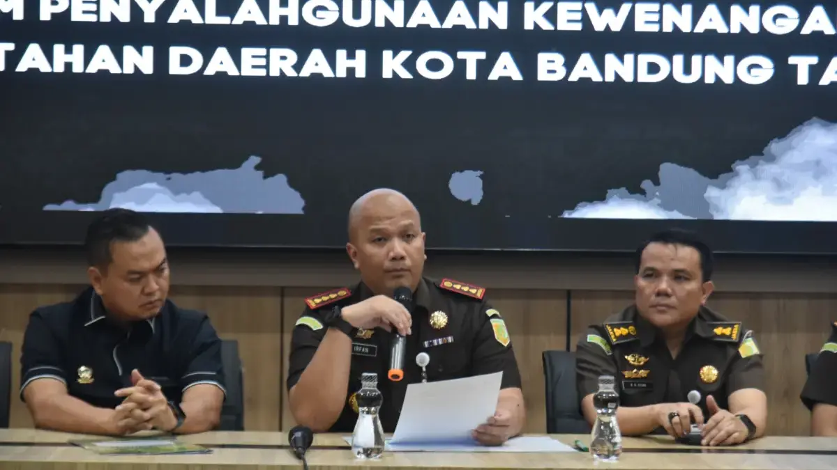 Tersangka Dugaan Korupsi di Lingkungan Pemkot Bandung Erwin dan Randiana Belum Ditahan, Ini Kata Kejari! Tersangka Dugaan Korupsi di Lingkungan Pemkot Bandung Erwin dan Randiana Belum Ditahan, Ini Kata Kejari!