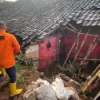 Drainase Jebol, 13 Rumah di Saguling Rusak Akibat Banjir Bandang