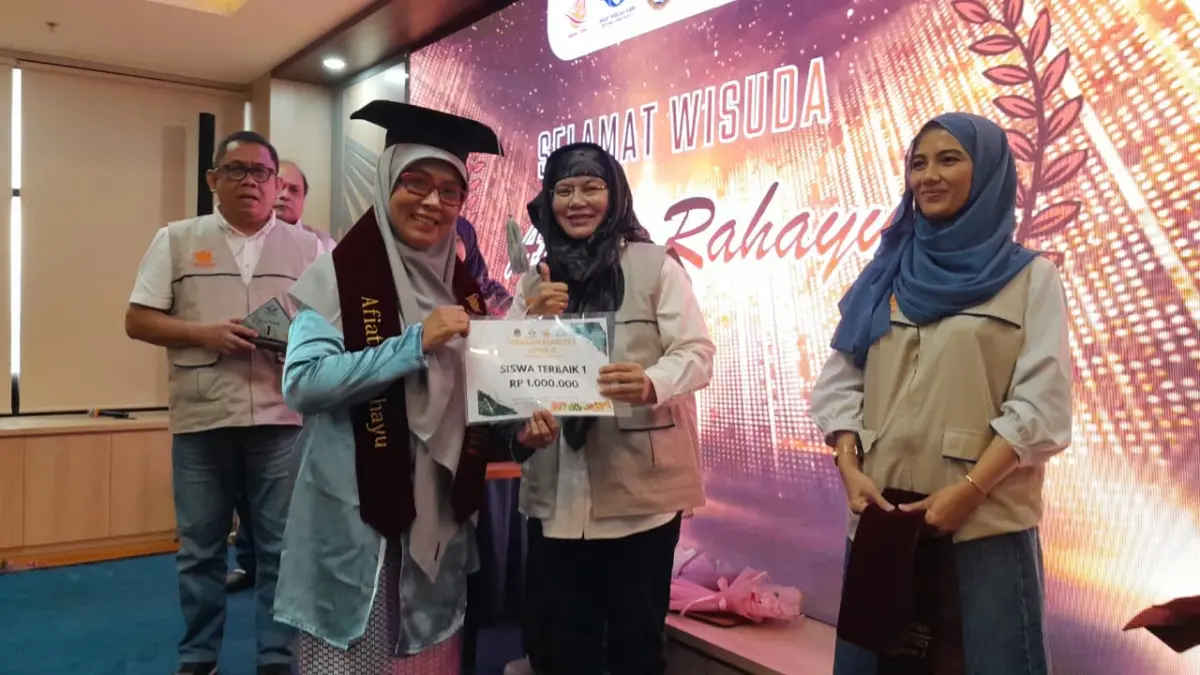 50 Murid Sekolah Diabetes RSUD Welas Asih Resmi Diwisuda, Kadinkes Jabar Beri Apresiasi 