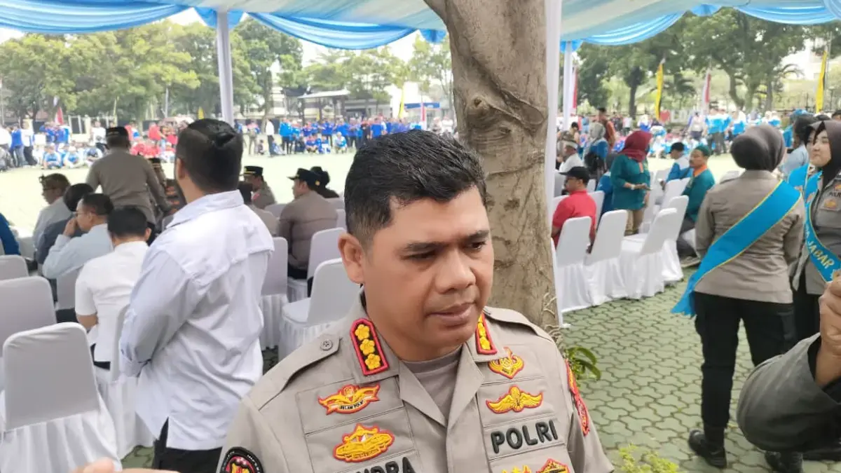 Polisi Kejar Konten Kreator Resbob atas Dugaan Ujaran Kebencian terhadap Suku Sunda Polisi Kejar Resbob, usai Membuat Konten Ujaran Kebencian kepada Masyarakat Sunda