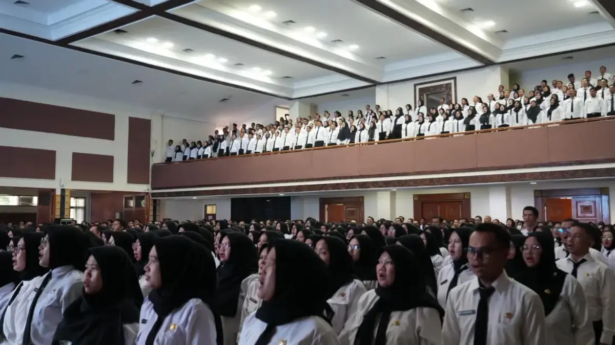 1.200 PPPK Kabupaten Bandung Terima Sertifikat Orientasi