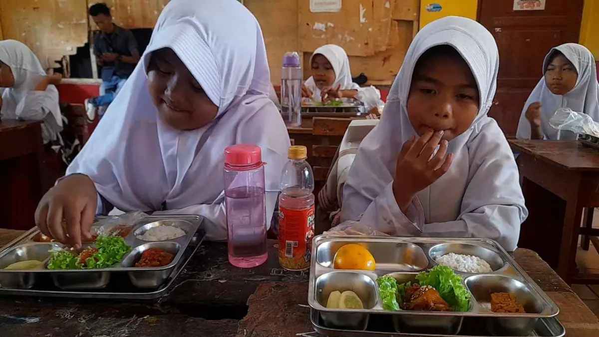 Dapur SPPG De La Tina Mulai Beroperasi, Salurkan 797 Paket MBG untuk Anak di Purwadadi