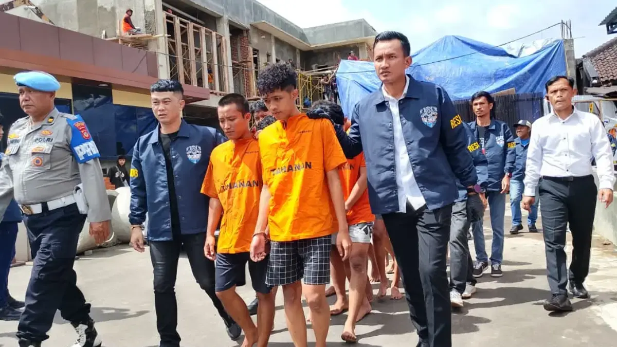 Viral di Media Sosial, Geng Motor Penyerang Warga Acak di Cimahi Dibekuk Polisi
