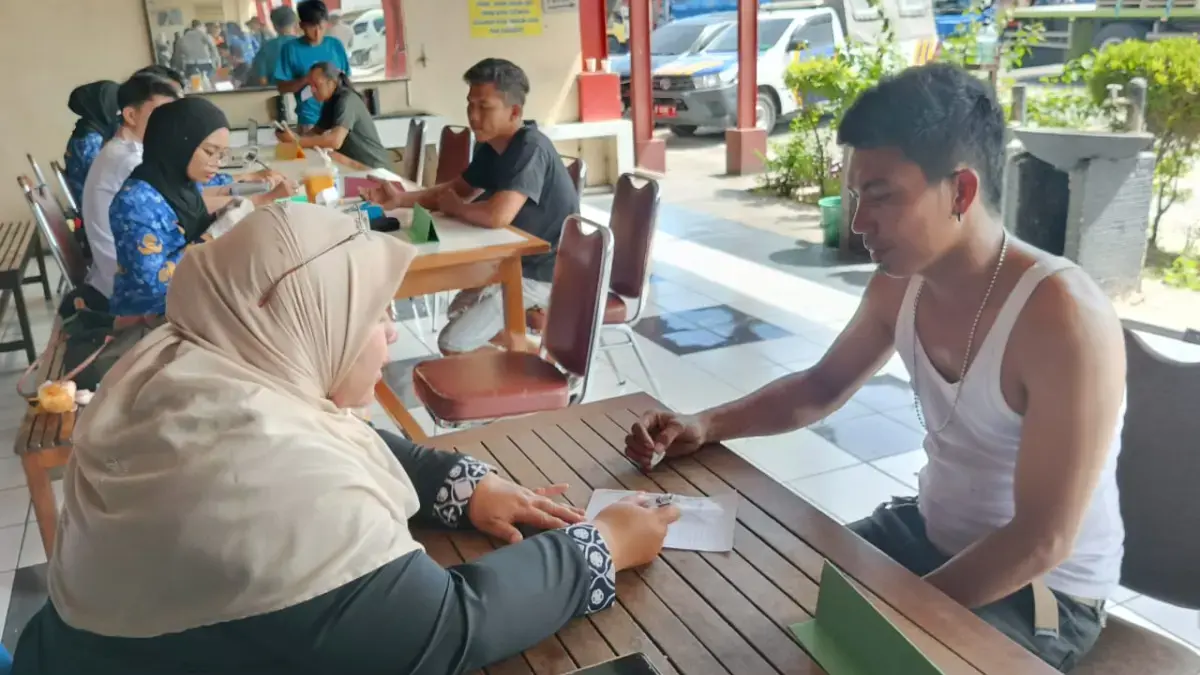 BNN Cimahi Cegah Risiko Zat Adiktif pada Pengemudi Demi Jalan Aman di Nataru Menjaga Jalan Tetap Aman di Tengah Arus Nataru, BNN Cimahi Soroti Risiko Zat Adiktif pada Pengemudi